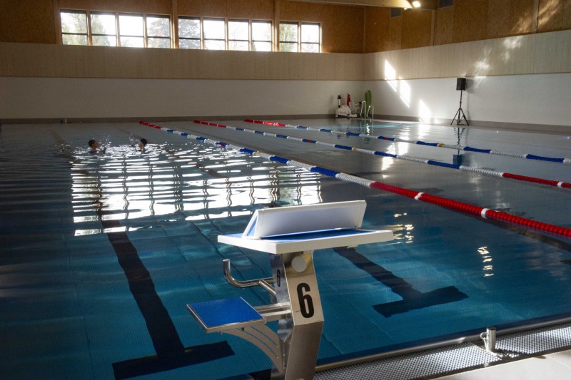 Inauguration de la piscine-patinoire des Rojalets